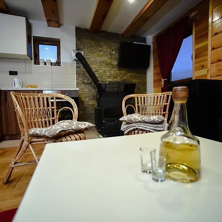 Brvnara Ljubojevic Hytte